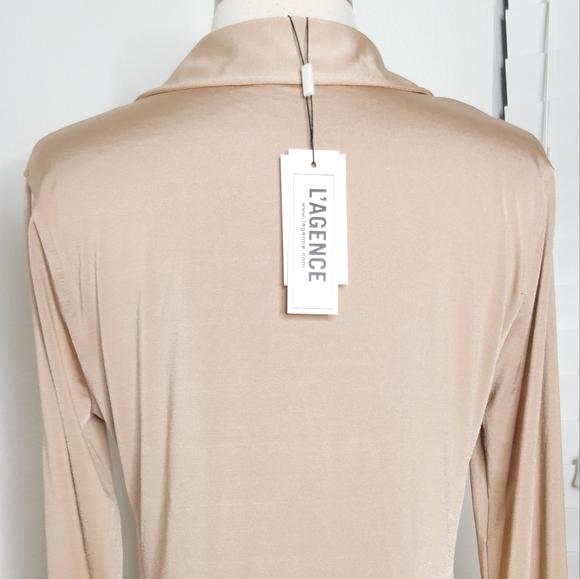L'AGENCE Dallas Blouse Light Mocha S. - Picture 8 of 9